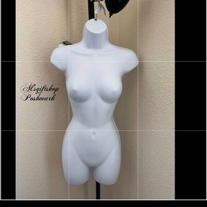 Female mannequin for clothing display